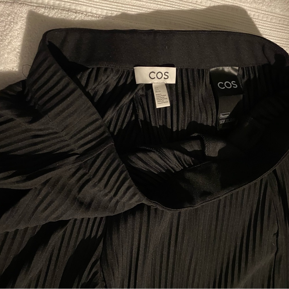 COS Black Pleated 2pieces set - Picture 8 of 12